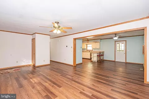 Living - 4 Brookton Ln, Ocean Pines, MD 21811 photo 4 of 6