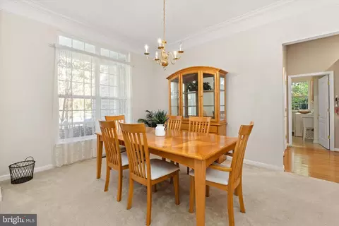 Dining - 27 Chatham Ct, Berlin, MD 21811 photo 4 of 5