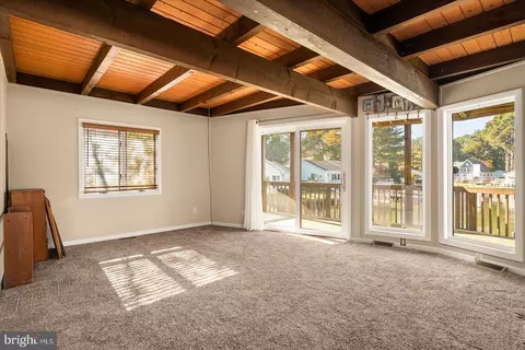Living - 3 Moonshell Dr, Ocean Pines, MD 21811 photo 6 of 9