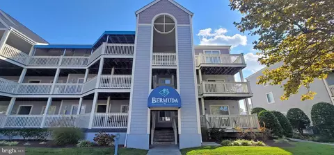 205 125th St #310B, Ocean City, MD 21842