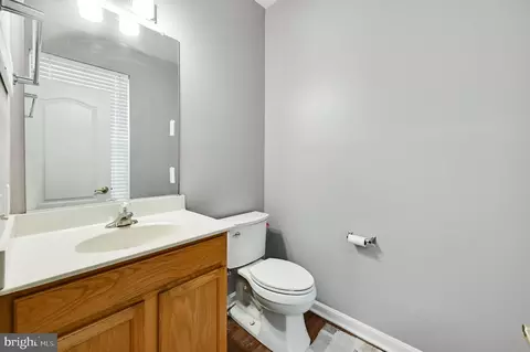 Entry Way - 211 Enterprise Dr, Berlin, MD 21811 photo 1 of 3