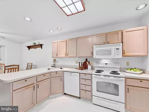 174 Ocean Pkwy, Ocean Pines, MD 21811 photo 2