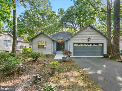 174 Ocean Pkwy, Ocean Pines, MD 21811