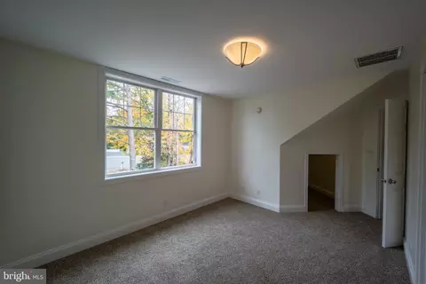 Bedroom - 9313 Ten Point Ct, Ocean City, MD 21842 photo 1 of 6