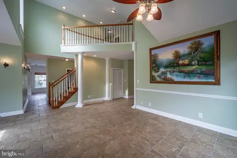 Living - 9313 Ten Point Ct, Ocean City, MD 21842 photo 1 of 4