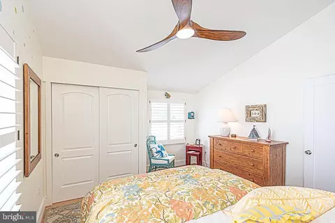 Bedroom - 21 Harborview Dr, Ocean Pines, MD 21811 photo 17 of 18