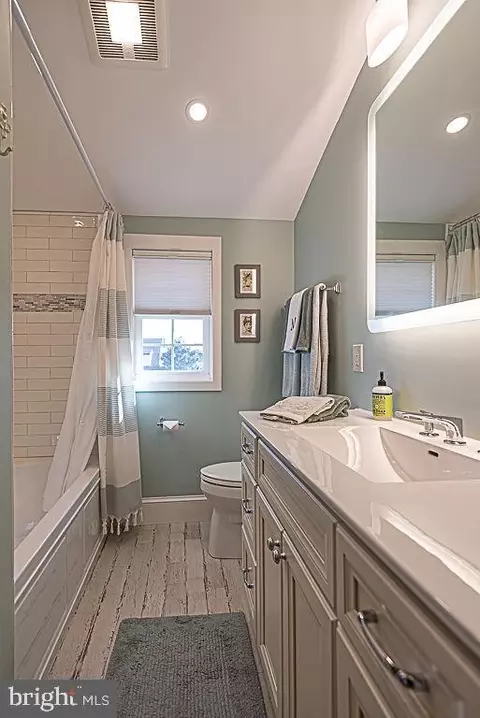 Bath - 21 Harborview Dr, Ocean Pines, MD 21811 photo 11 of 19