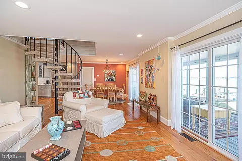Living - 21 Harborview Dr, Ocean Pines, MD 21811 photo 4 of 6