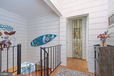 Entry Way - 21 Harborview Dr, Ocean Pines, MD 21811 photo 17 of 18