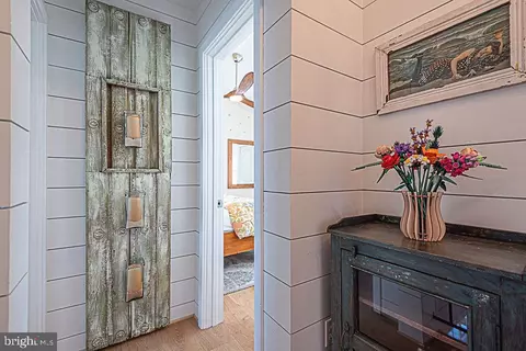 Entry Way - 21 Harborview Dr, Ocean Pines, MD 21811 photo 14 of 18