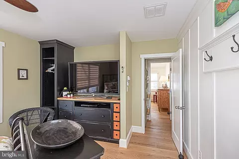 Entry Way - 21 Harborview Dr, Ocean Pines, MD 21811 photo 16 of 18