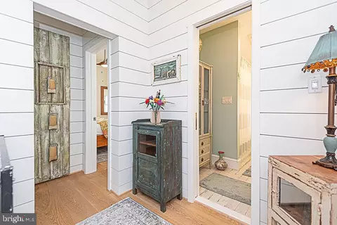 Entry Way - 21 Harborview Dr, Ocean Pines, MD 21811 photo 11 of 18