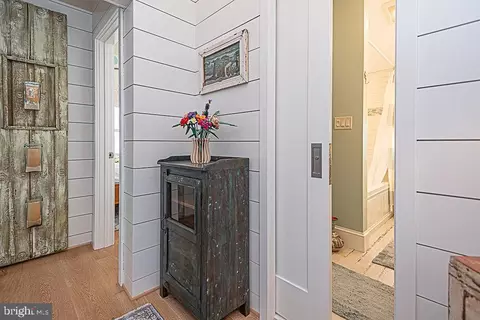 Entry Way - 21 Harborview Dr, Ocean Pines, MD 21811 photo 15 of 18