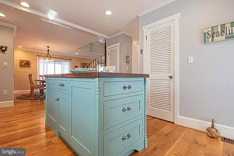 Kitchen - 21 Harborview Dr, Ocean Pines, MD 21811 photo 6 of 8