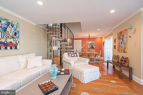 Living - 21 Harborview Dr, Ocean Pines, MD 21811 photo 5 of 6