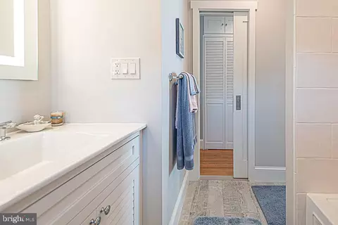 Bath - 21 Harborview Dr, Ocean Pines, MD 21811 photo 6 of 19