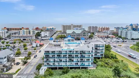 105 63rd St #402, Ocean City, MD 21842