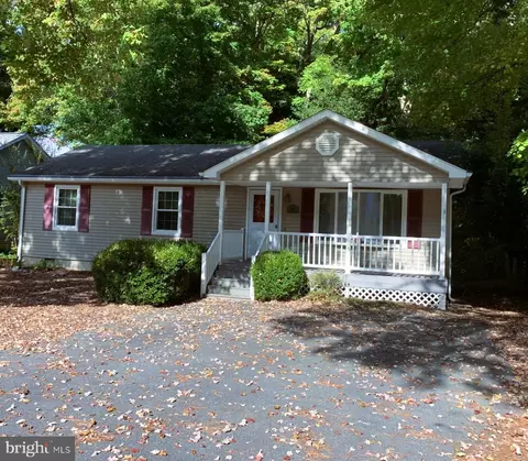 27 Gatehouse Trl, Ocean Pines, MD 21811