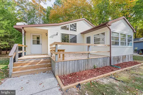 31 Greenwood Ln, Ocean Pines, MD 21811