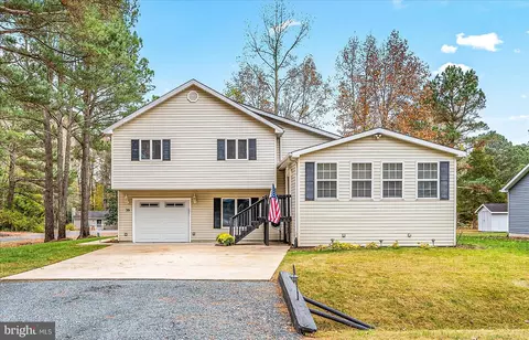 39 Admiral Ave, Ocean Pines, MD 21811