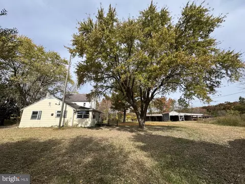 2911 Byrd Rd, Pocomoke City, MD 21851