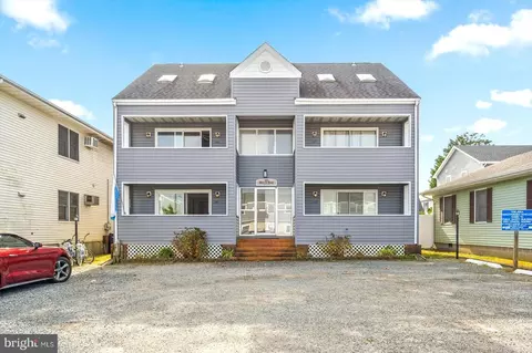 303 12th St #2, Ocean City, MD 21842