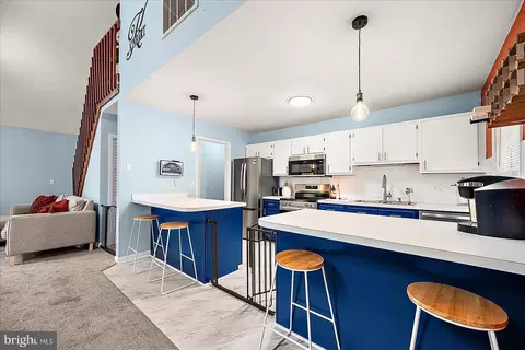 Kitchen - 139 Pinehurst Rd, Berlin, MD 21811 photo 4 of 6