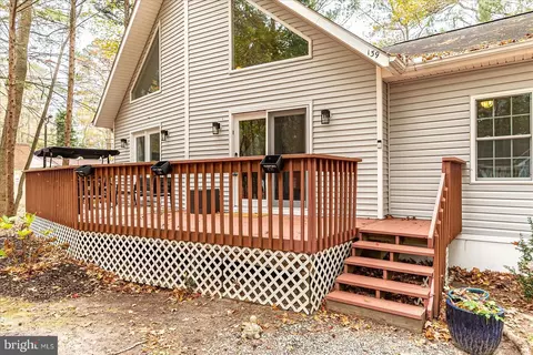 Exterior - 139 Pinehurst Rd, Berlin, MD 21811 photo 1 of 11