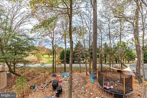 Exterior - 139 Pinehurst Rd, Berlin, MD 21811 photo 10 of 11