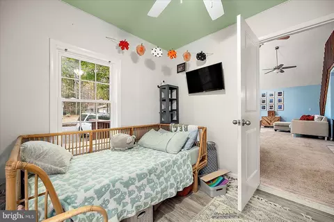 Bedroom - 139 Pinehurst Rd, Berlin, MD 21811 photo 17 of 17