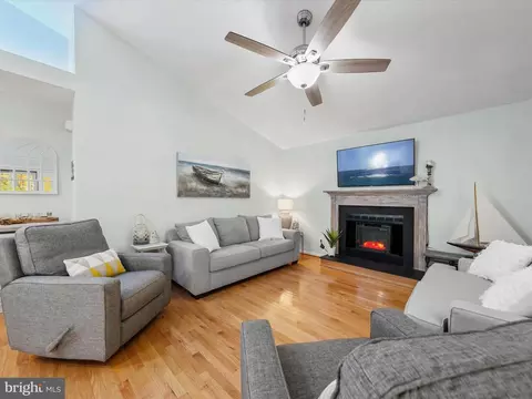40 Martinique Cir, Ocean Pines, MD 21811 photo 6