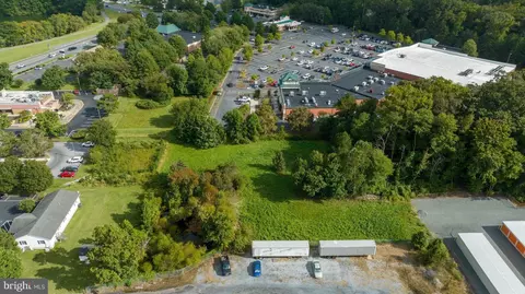 11049 Racetrack Rd #C, Berlin, MD 21811 photo 3