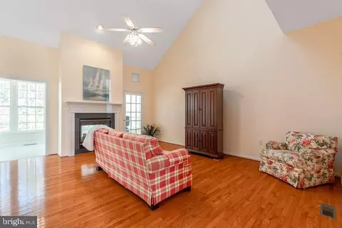 Living - 22 Chatham Ct, Ocean Pines, MD 21811 photo 1 of 2