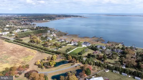 View/Area - 6008 S Point Rd, Berlin, MD 21811 photo 13 of 16