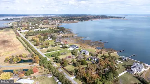 View/Area - 6008 S Point Rd, Berlin, MD 21811 photo 12 of 16