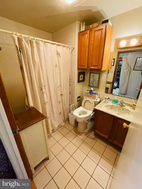 Bath - 52 Lookout Pt, Ocean Pines, MD 21811 photo 2 of 2