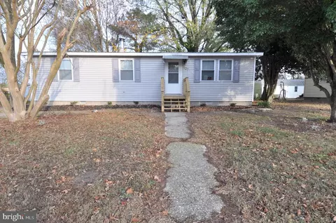 107 8th St, Pocomoke City, MD 21851