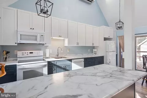 Kitchen - 67 Briarcrest Dr, Ocean Pines, MD 21811 photo 1 of 2