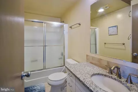 Bath - 38 Lookout Pt, Ocean Pines, MD 21811 photo 5 of 7