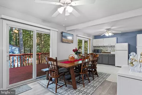 Dining - 22 Rabbit Run Ln, Ocean Pines, MD 21811 photo 2 of 2