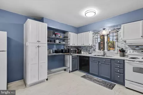 Kitchen - 22 Rabbit Run Ln, Ocean Pines, MD 21811 photo 1 of 3