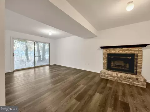 Living - 1 Windward Ct, Ocean Pines, MD 21811 photo 4 of 5
