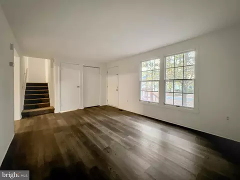 Living - 1 Windward Ct, Ocean Pines, MD 21811 photo 2 of 5