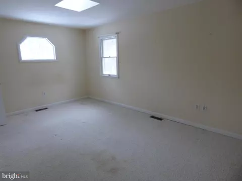 Bedroom - 38 Robin Hood Trl, Berlin, MD 21811 photo 2 of 2