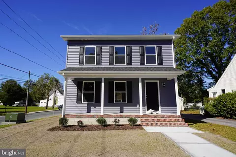 621 Cedar St, Pocomoke City, MD 21851