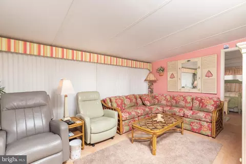 276 Woodhaven Ct, Berlin, MD 21811 photo 8
