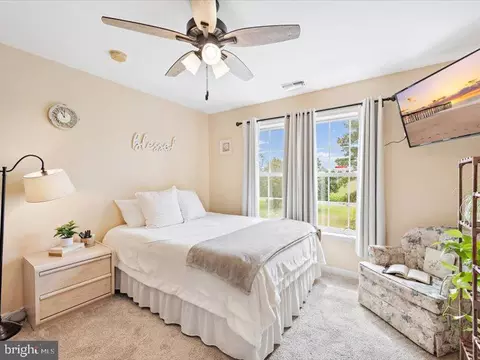 Bedroom - 10831 Griffin Rd, Berlin, MD 21811 photo 6 of 14