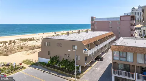 5109 Atlantic Ave #5E, Ocean City, MD 21842