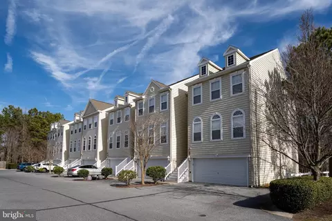 9800 Mooring View Ln #15, Ocean City, MD 21842