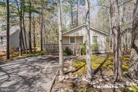117 Seafarer Ln, Ocean Pines, MD 21811